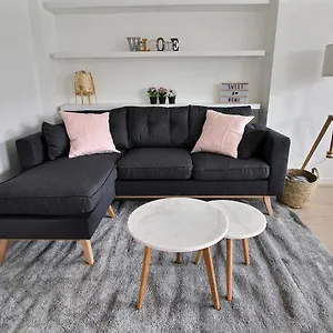  Apartment Rent A Flat - Montgomery Belgium